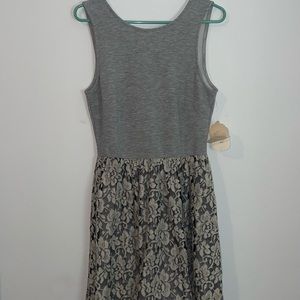 Beautiful Gray Altar’d State Dress